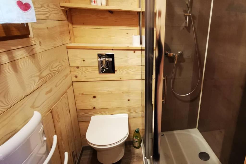 Au Petit Chalet Avec Son Spa - Escapade En Amoureux ! Cruet Экстерьер фото